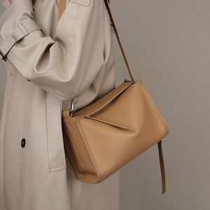 Designer väskor mode kvinnor berömda läder messenger shopping väska cross body axel väska handväskor kedjepåsar crossbody väska kväll totes plånböcker23256