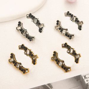 Fashion Designer Stud Earrings High Quality Stainless Steel Earring Brand Letter Earloop Crystal Ear Ing Jewelry Accessory Womend Wedding Gift