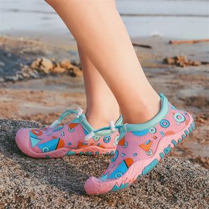 New Kids Water Shoes Boys Girls Barefoot Aqua Socks Lightweight Quick Dry Sandals Slip On Walking Sneakers for Beach Pool Swim