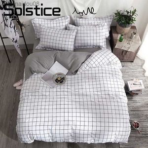 Solstice Home Textile Black Lattice Copripiumino Lenzuolo Simple Boy Girls Set di biancheria da letto Single Twin Double Cover Beds L230704