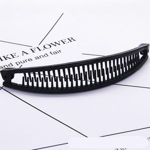 New Hair Claws Clip Fish Shape Banana Barrettes Black White Hairpins Hair Accessories For Women Clamp290z