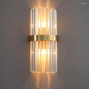 Lampy ścienne nowoczesne luksusowe kryształowe światła złota nocna lampa dekoracyjna salon sypialnia