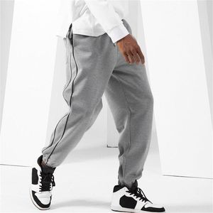 Pantaloni da uomo Pantaloni casual da uomo primaverili e autunnali Trendy Oversize Tinta unita Pantaloni sportivi a gamba dritta Pantaloni larghi da uomo