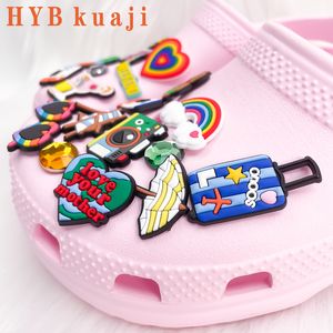 Hybkuaji Traveling Shoe Charms Wholesale Shoes Decorations Shoe Clips PVCバックル靴