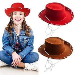 Berretti Cappello da cowboy occidentale Feltro marrone rosso regolabile per Halloween Giochi di ruolo Festival Costumi per feste a tema Ragazzi Ragazze