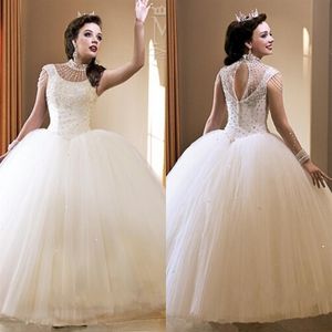 Crystals Beaded Ball Gown White Organza Quinceanera Dresses 2017 Featuring Crew Neckline Capped Sleeve Keyhole Back Girls Prom Dre2951