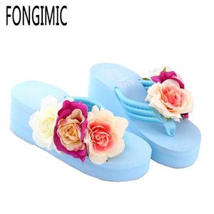 Hausschuhe Mode Flip-Flops Frauen Schuhe Sommer Keil Sandalen Weiß Strand Floral Böhmen Stil Mädchen Hausschuhe Frau Rosen Tourismus Hausschuhe L230725