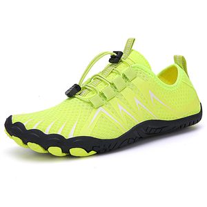 Scarpe da acqua Qiuck Drying Aqua Shoes Uomo Scarpe da acqua da donna Barefoot Five-Fingers Wading Sneakers Beach Swimming Footwear Arrivo 230724