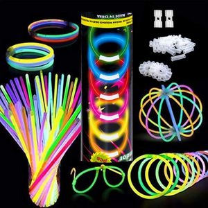 LED Light Sticks Glow Bulk Glowsticks Stick Armband Halsband i Dark Neon Party Easter Christmas Halloween Supplies 230724