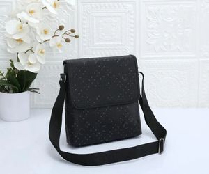 Mężczyzn Cross Crossbody Black Flower Bagss Man Tekstka skórzana luksurys Designer Laptop torebka torba TOTE Messenger Portfel Paftle do torby ręcznej Paftle