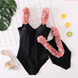 Abiti coordinati per la famiglia Costumi da bagno per la madre e la figlia Fiore Mamma e io Costumi da bagno Bikini Look per la famiglia Costume da bagno per mamma e figlia Abiti coordinati per la famiglia 230725