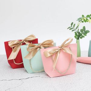 37x11x25cm 18 Colors Colorful Gift Paper Bag With Silk Ribbon For Holiday Party Shopping Gift Kraft Paper Bags Wholesale