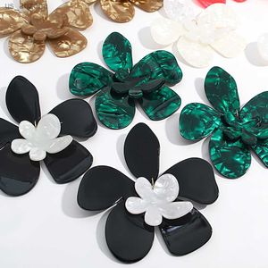 AENSOA Hyperbole Big Large White Black Double Layer Acrylic Flower Earrings for Women 2023 Bohemia Stylish Resin Floral Earring L230620