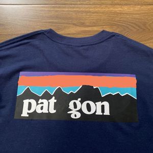 Tasarımcı Patagonie T Shirt Erkek Gömlek Tasarımcı Tişörtler Grafik Tee Mens Tshirts Pamuk Mavi Siyah Kıvrımlı Dış Mekan Be Yaya Tırman Olun S M L XL 2XL 3XL 83