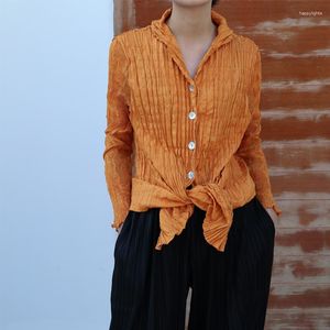 Jaquetas femininas Miyake Mão Textura plissada Camisa 2023 Outono Francês Renda Botão Jaqueta Designer Estética Roupas Elegantes