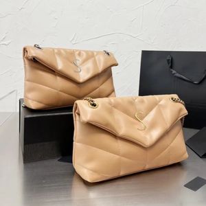 Borsa a tracolla imbottita da donna in vera pelle da uomo Borsa a tracolla da viaggio trapuntata in pelle di agnello di design di lusso Borsa a tracolla da viaggio Borsa a catena in argento di alta qualità Pochette