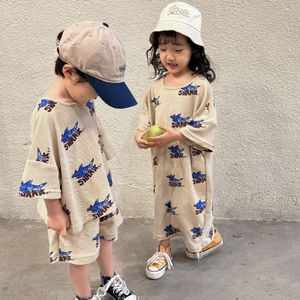Clothing Sets Summer Cool Shark Suit Boy Pullover T-shirt Letter Shorts Grils Loose Comfortable Dresses Siblings Fashion Cute Clothes 230725