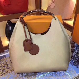 Carmel Hobo Bag Mahina Ledergriff Geräumige Handtasche Tote Abnehmbarer Charm Namensschild Luxus Designer UmhängetaschenOJYX #
