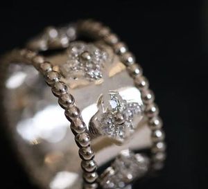 Kalejdoskop pierścień żeńska 18K Rose Gold szeroko wąska wersja wąska wiercona gwiezdna gwiaździsta pierścienie