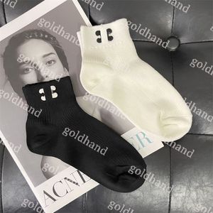 Designerstrümpfe Chioe Herren Damen Sportsocken Mode Hochwertige Baumwolle Kurze Socken Strumpfwaren 2 Stück/Lot