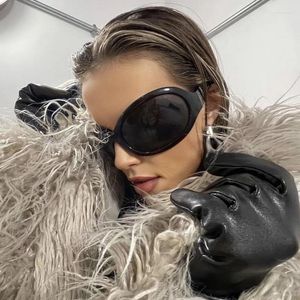 Sunglasses Unique Irregular Hiphop Women Designer Oversized Thick Black Big Frame Sun Glasses Y2k Alien Dark Shades