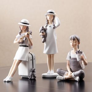 Oggetti decorativi Figurine Decorazioni per la casa Bella ragazza Scultura Decorazione Ornamenti per interni Camera Kawaii Accessori da scrivania Anno regalo 230725