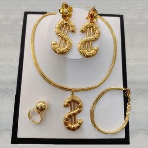 Halsband örhängen set mode afrika dubai guld pläterade armband örhänge ring damer smycken för kvinnors bröllopsfest present h