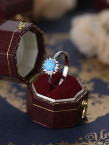 2023 Fashion New European and American s925 Silver Diamond Sunflower Ring Round Australian Treasure Simple Ring Female