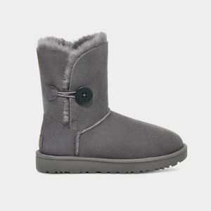 Botas Designer fofo neve mini mulheres inverno Austrália plataforma ug bota pele chinelo tornozelo sapatos de lã pele de carneiro real couro clássico marca casual fora botas 64