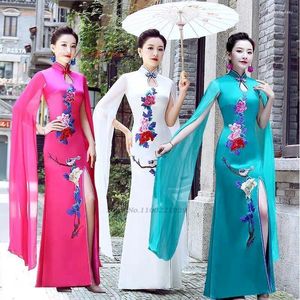 Ethnic Clothing 2023 Chinese Vintage Dress Improved Qipao National Flower Embroidery Cheongsam Vestido Oriental Banquet Evening