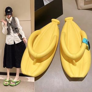 Funny Designer Slippers Summer banana Yellow Flip-flops for men and womens home indoor thick soled lovers beach shoes EVA Soft Slides Couples Sliders