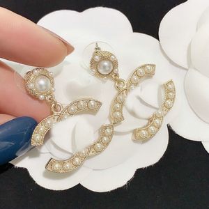 Women Dangle Earrings Designer Sier Pearl Diamond Earring Fashion Party Jewelry Gift 20 Style