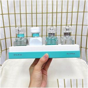 DEODORANT DEODORANT 2022 LUXUSURY WOMES Kobiety na 30 ml z 4PCS 3PCS Set Eau de Parfum Długowy zapach EDP Woman Kolonia Spray DHXEP