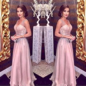 2019 Arabiska elegant rodnad rosa aftonklänningar långa A-line sexiga remmar v hals major pärlor prom party röd matta klänning flickor sida210n