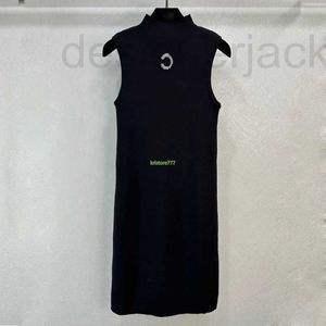 Urban Sexy Dresses Designer Women Dress Knits T Shirts With Diamond Beads Girls Viscose Tank Tops Vintage Runway Luxury A-line Mini Skirt Sleeveless Camisole Tee 4ASB