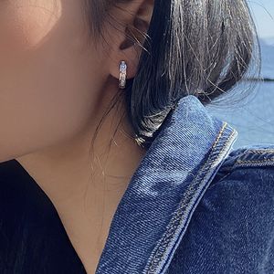 Guldörhängen kvinnors lyxiga högkvalitativa örhängen fransk stil öron ring retro öronklipp nya modeörhängen