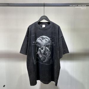 メンズTシャツトップサマーシャツウォーターウォッシュレトロ人間の顔スカルデジタル印刷Tシャツファッションブランド擦り付けエッジTシャツ