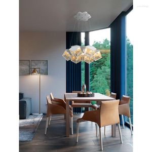 Żyrandole Led Art Chandelier Lampa Lampa sufitowa Światła Kreatywna jadalnia salon Iron Nordy Nordic Hanging Kitchen Optory kuchenne