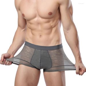 Cuecas boxer masculinas de cintura média, cor sólida, de seda gelada, respiráveis, ocas, ultrafinas e sensuais