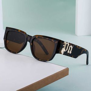 Designer Palms Solglasögon Vinklar Kvinnors mode Personlighet bred spegelben Mäns glas 2023