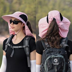 Berets Women Bucket Hat Summer Słońce Visor dla mężczyzn Fishies Boonie UV Protection Wide Brim Bob Wędrówki na świeżym powietrzu