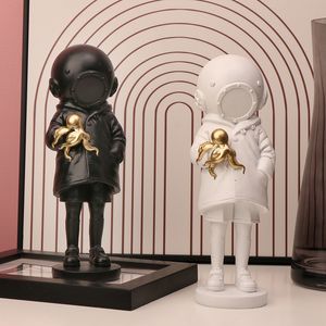 Dekorativa föremål Figurer Banksy Sculpture Deepsea Diver Statues Graffiti Street Collectible Art Toy Harts Girl Home Decoration Desk Shelf Decor 230725