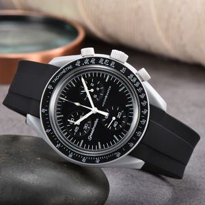 プラスチックムーンメンズウォッチフル機能Quarz Chronograph Watch Mission To Mercury 42mm Luxury Watch Limited Edition Master Wristwatches Rubber Straps A2