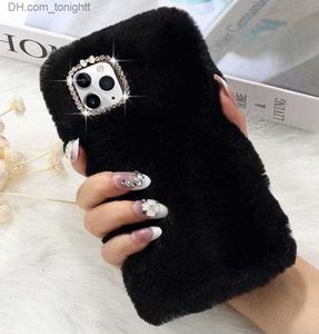 Capas de telefone celular Capas femininas fofas com Bling Crystal Diamond Silicon Soft Fluffy Furry à prova de choque capa protetora para iPhone 7 8plus XR 11 Pro Max Z230728