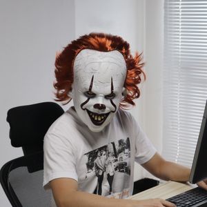 Máscaras de festa Coringa Assustador Pennywise Máscara Stephen King Cosplay Palhaço Assassino Crânio LED Látex Terror Capacete Adereços de Fantasia de Festa 230726