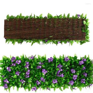 Flores decorativas cerca de jardim artificial hera falsa folha de tela de privacidade com decoração de flor violeta pátio de expansão para