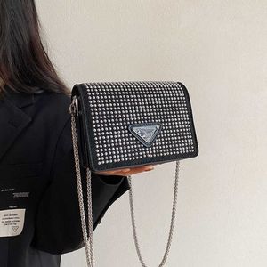 2023 Factory direct sales high quality Versatile Large Capacity Women's Trend Fashion Casual One Shoulder Net Red Crossbody Chain Small Square Bag