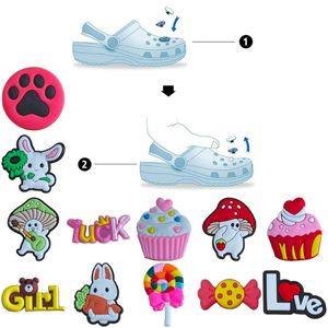 Schuhteile Zubehör Muster Charm für Clog Jibbitz Bubble Slides Sandalen PVC Dekorationen Weihnachten Geburtstagsgeschenk Partygeschenke Mädchen Ot8Ba