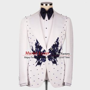 Męskie garnitury Blazery Groom Wear Kurtka Slim Fit Płaszcz granatowe aplikacje Perły Blazer Tailore Made 1 sztuki Wedding Tuxedo Dress Elegancki 230726