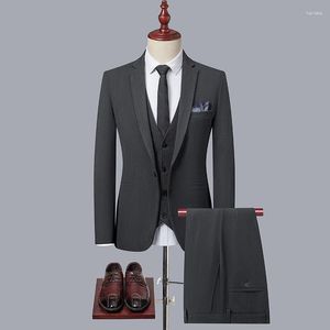 Herrdräkter 2023 Tredelar Set (kostymvästbyxor) Butikdräkt mode koreansk version av avslappnad affärsformell slitage